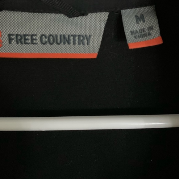 Free Country Soft Shell Jacket - Picture 4 of 6